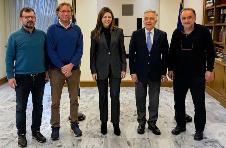 Συνάντηση Βασίλη Α. Υψηλάντη με πολιτική ηγεσία  Υπουργείου Παιδείας για εκπαιδευτικά ζητήματα  Δωδεκανήσου-Αναφορά στο σχολικό συγκρότημα “Ψιλιανή” στην Κάλυμνο